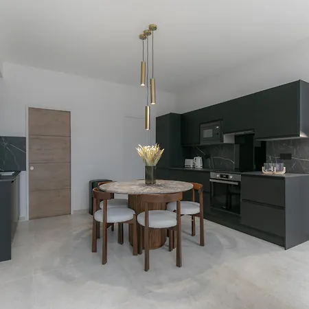 Mba - Echiquier 1 Luxury 4 Bathrooms Center