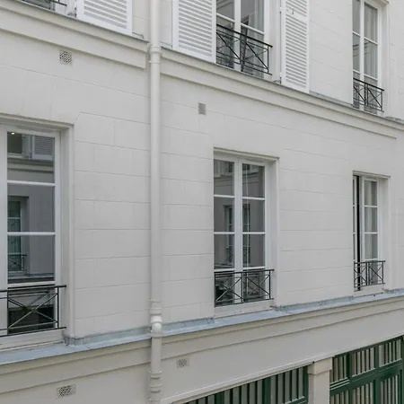 Mba - échiquier 1 Luxury Center * París