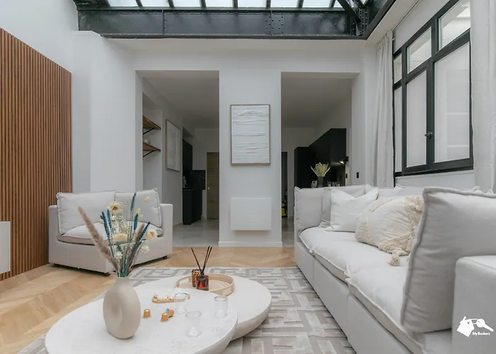 Mba - échiquier 1 Luxury Center *