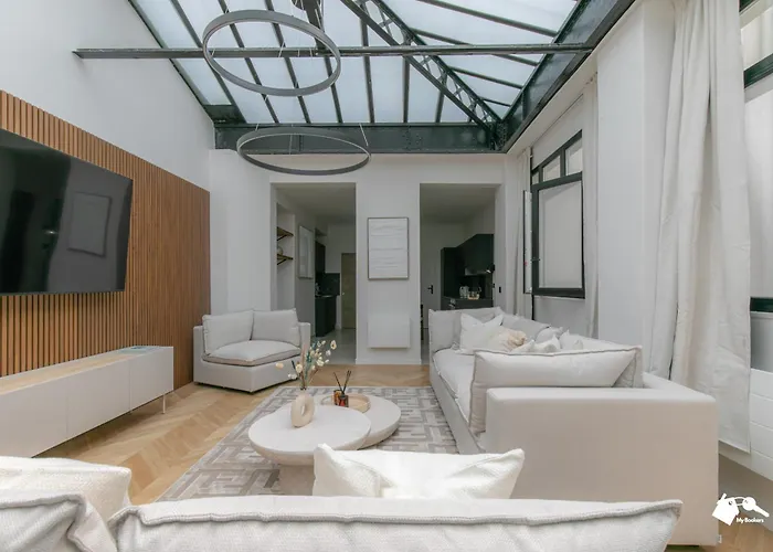 Mba - échiquier 1 Luxury Center *