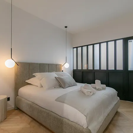 Mba - Echiquier 1 Luxury Center *