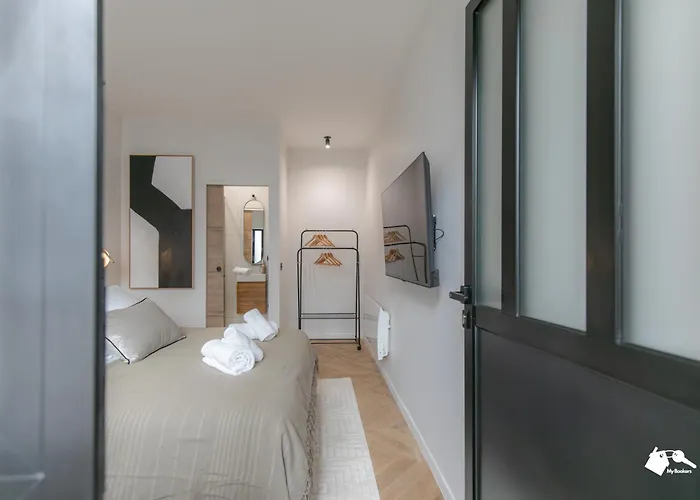 Mba - Echiquier 1 Luxury Center * Paris