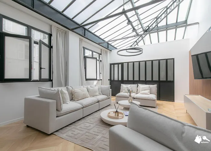 Daire Mba - Echiquier 1 Luxury Center *