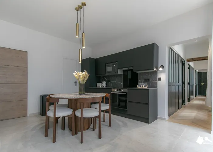 Mba - Echiquier 1 Luxury Center Paris