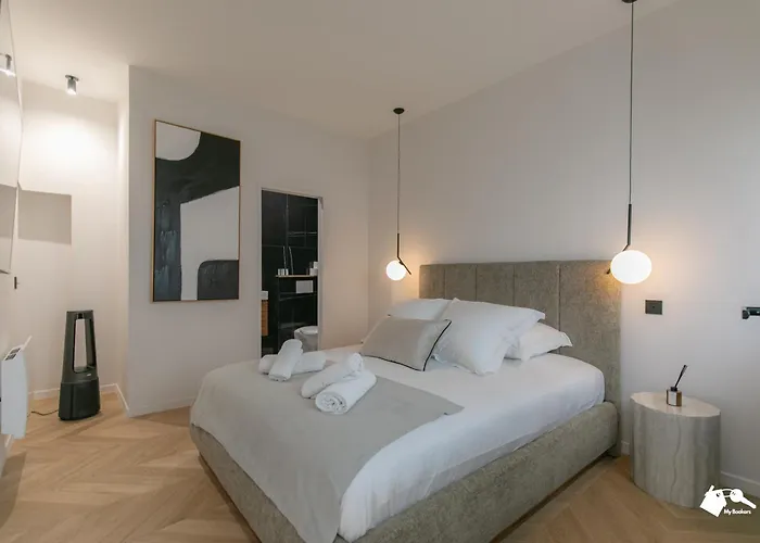 Mba - Echiquier 1 Luxury Center * Paris