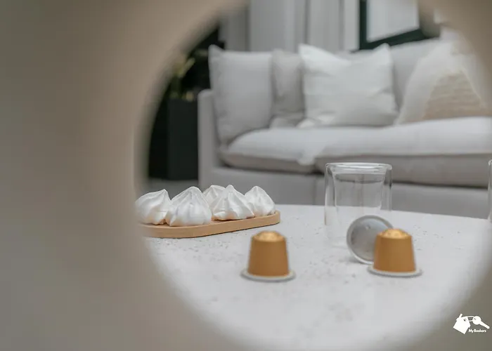 Daire Mba - Echiquier 1 Luxury Center